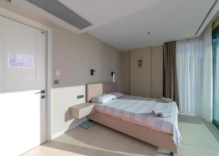 Atlantic Private Pool *